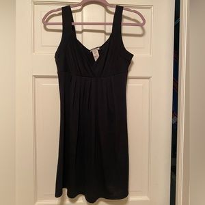 Serene Black Dress Size M